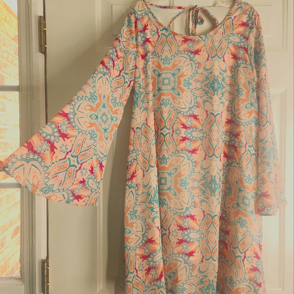 Peach Love California Flowy, lightweight dress with bell sleeves